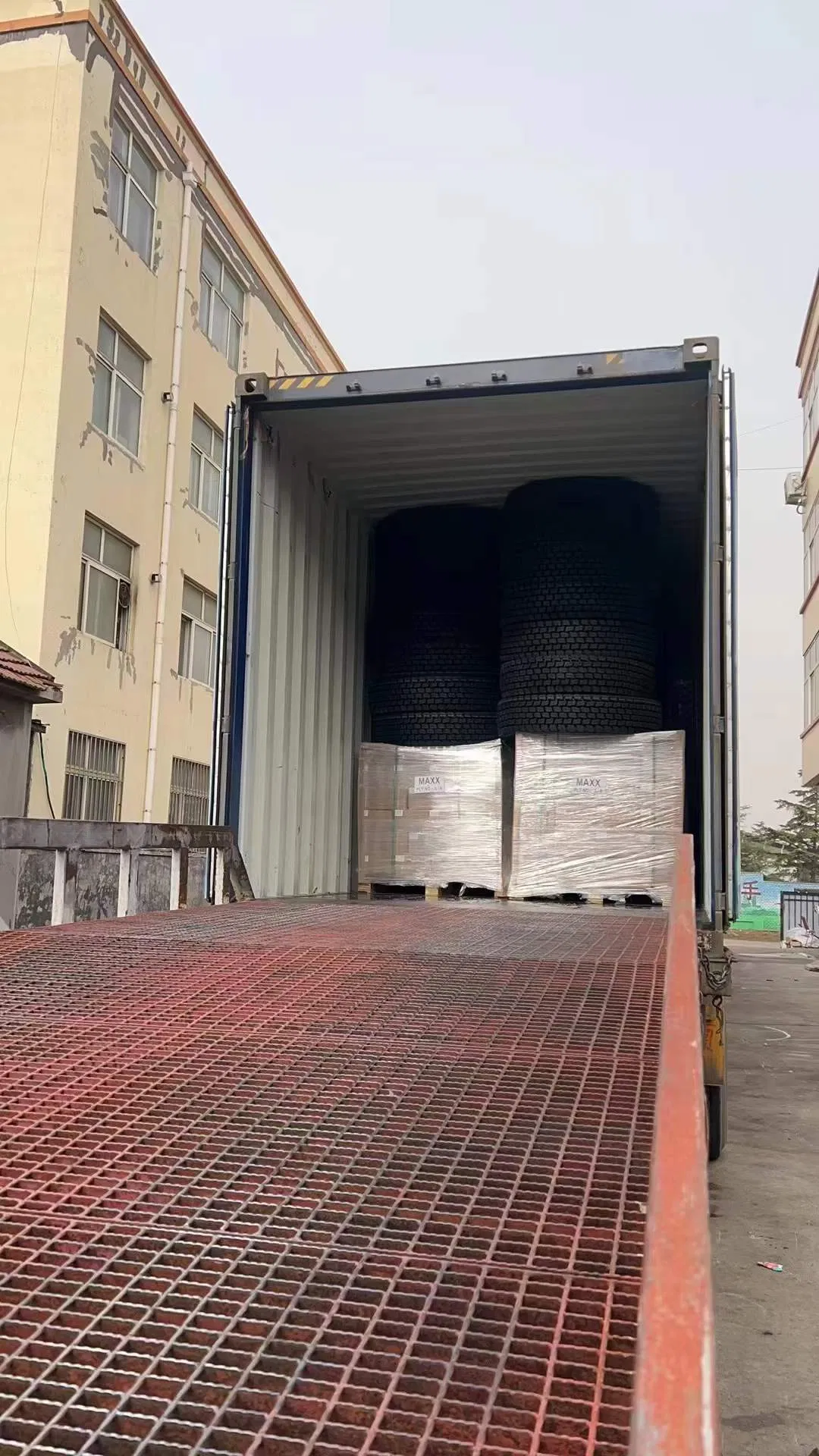 China Factory Autoparts Wheel Lug Nut Wheel Nuts