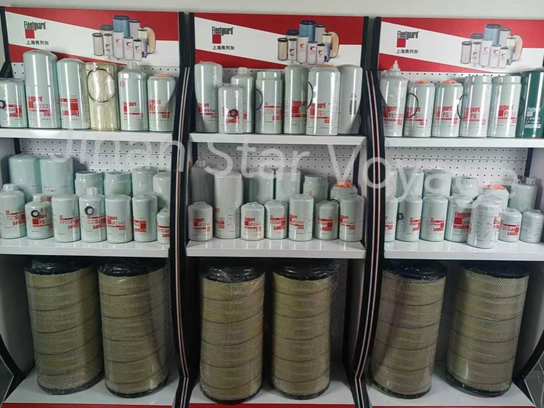 Genuine Fleetguard Fs19898 / Fs36260 for Dongfeng Cummins-C4960197 / 4327370 Tianlong Flagship Diesel Filter