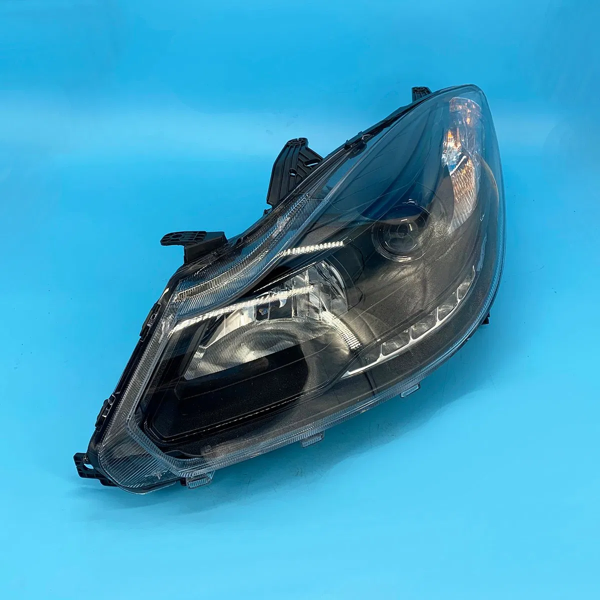 Jp2-13006-Ad Jp2-13006-Ab LED Headlamp Headlights for Jmc Yuhu Vigus3 Baodian Pickup Jp2-13005-Ab Jp2-13005-Ad