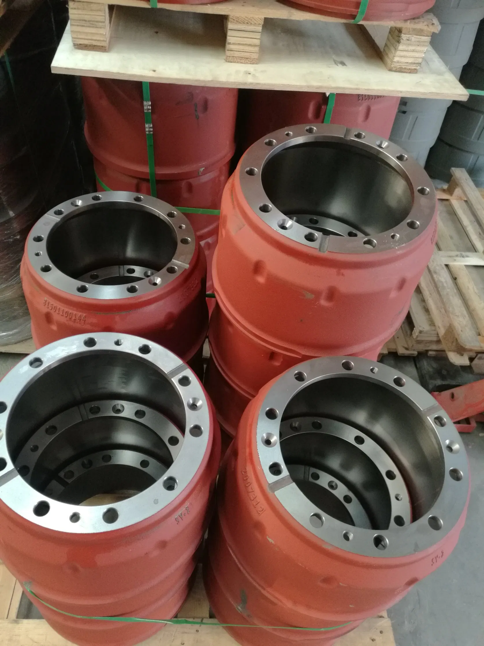 Тормозной барабан для грузовиков Sinotruk, FAW, Auman