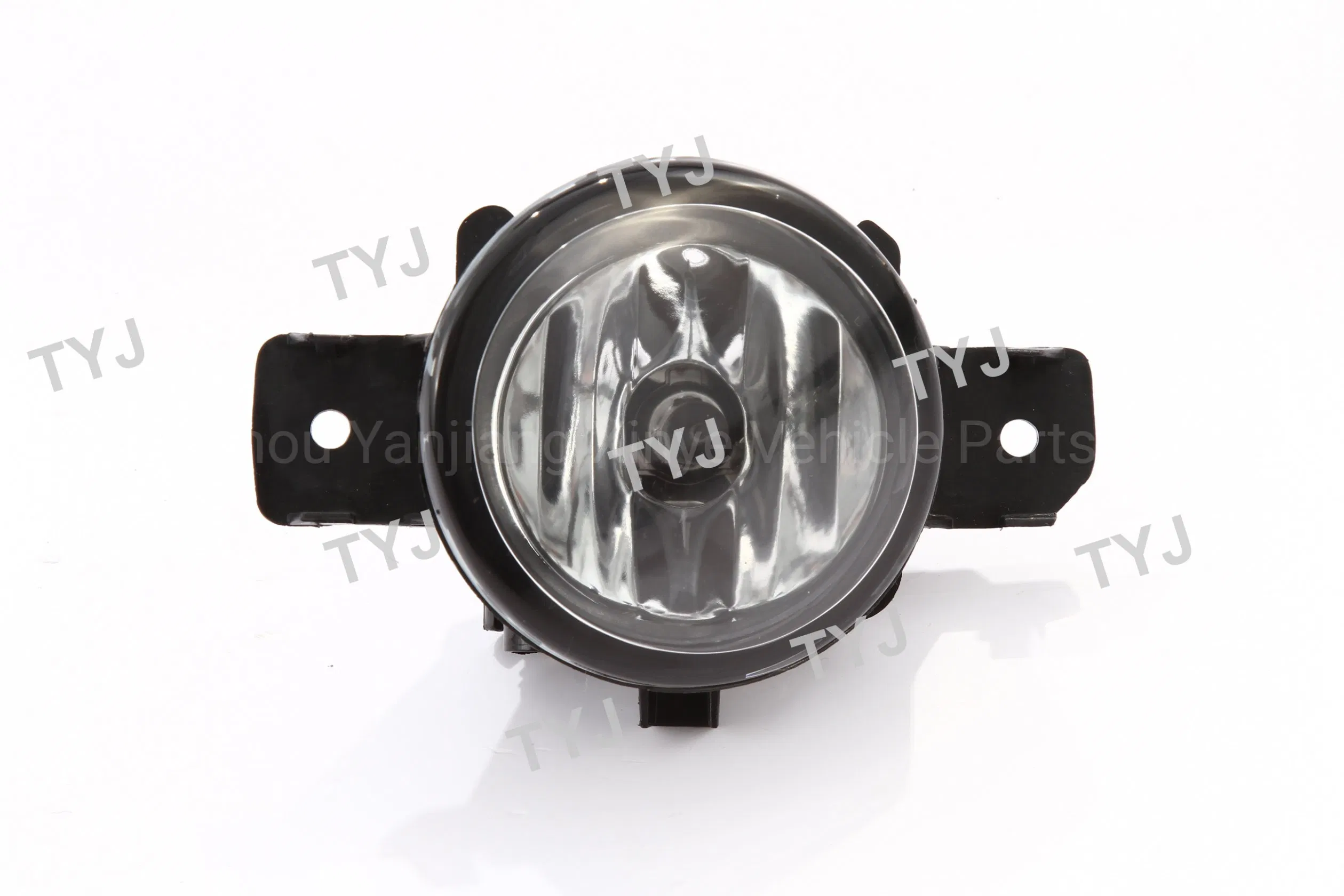 Фара противотуманная для Nissan Versa Note 2015