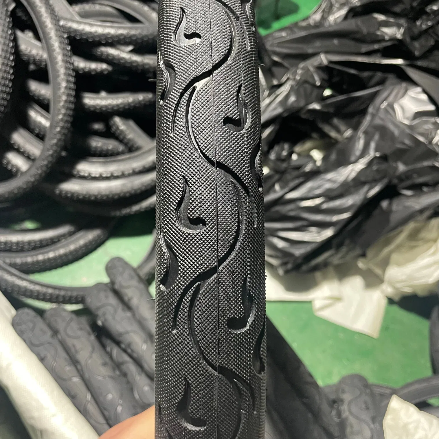 Шины велосипедные Enduro Super Stable 26x1 3/8