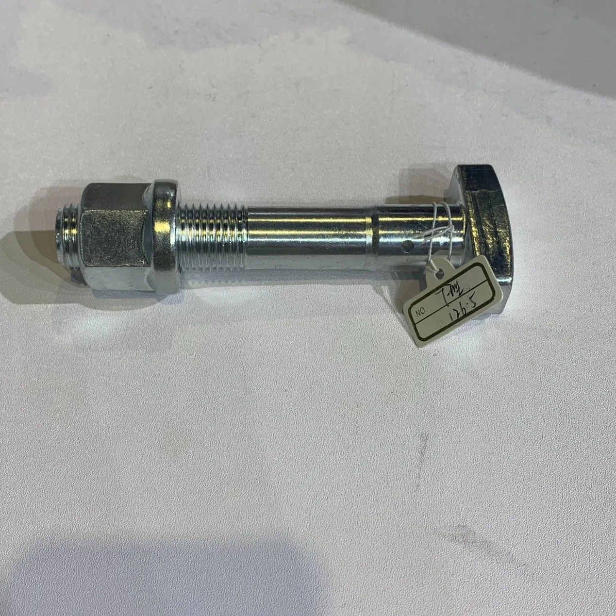 Top Quality Auto Parts for Heavy Trucks M20*2.0*126.5 Wheel Studs Wheel Hub T-Bolts for Trilex