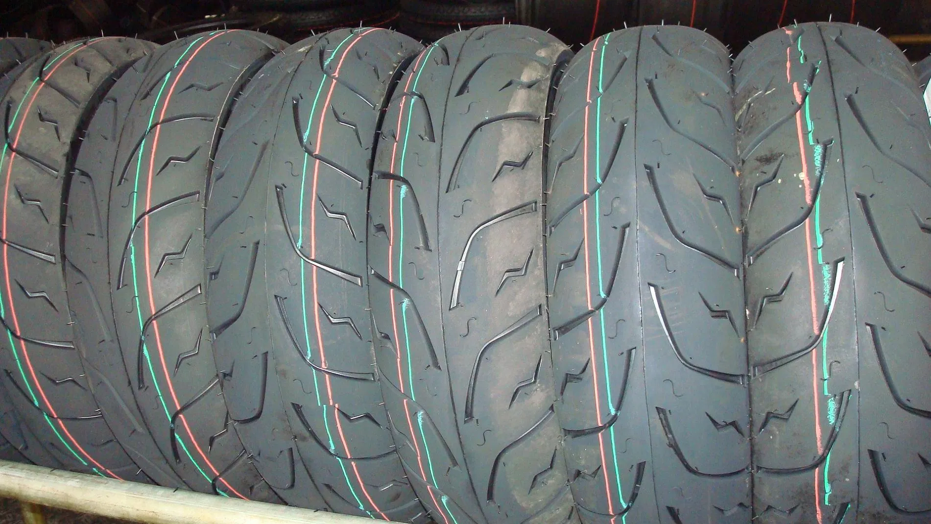 Мотошина 3.00-17, 3.00-18, 4.00-17, 4.50-17