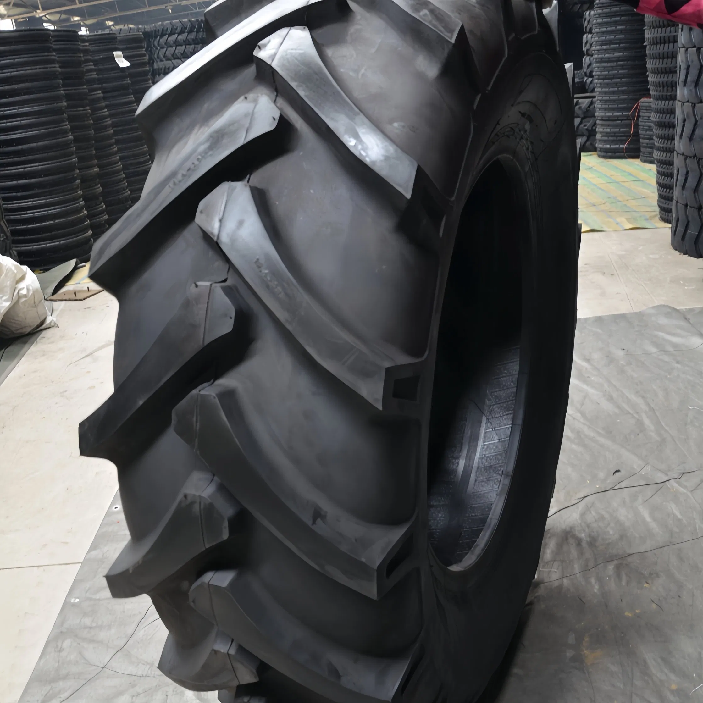 Heavy Equipment Tires for Farms - Maximize Your Harvesting Power 9.50-22 9.50-24 9.50-32 Agr Tyres for Wholesale with Good Prices