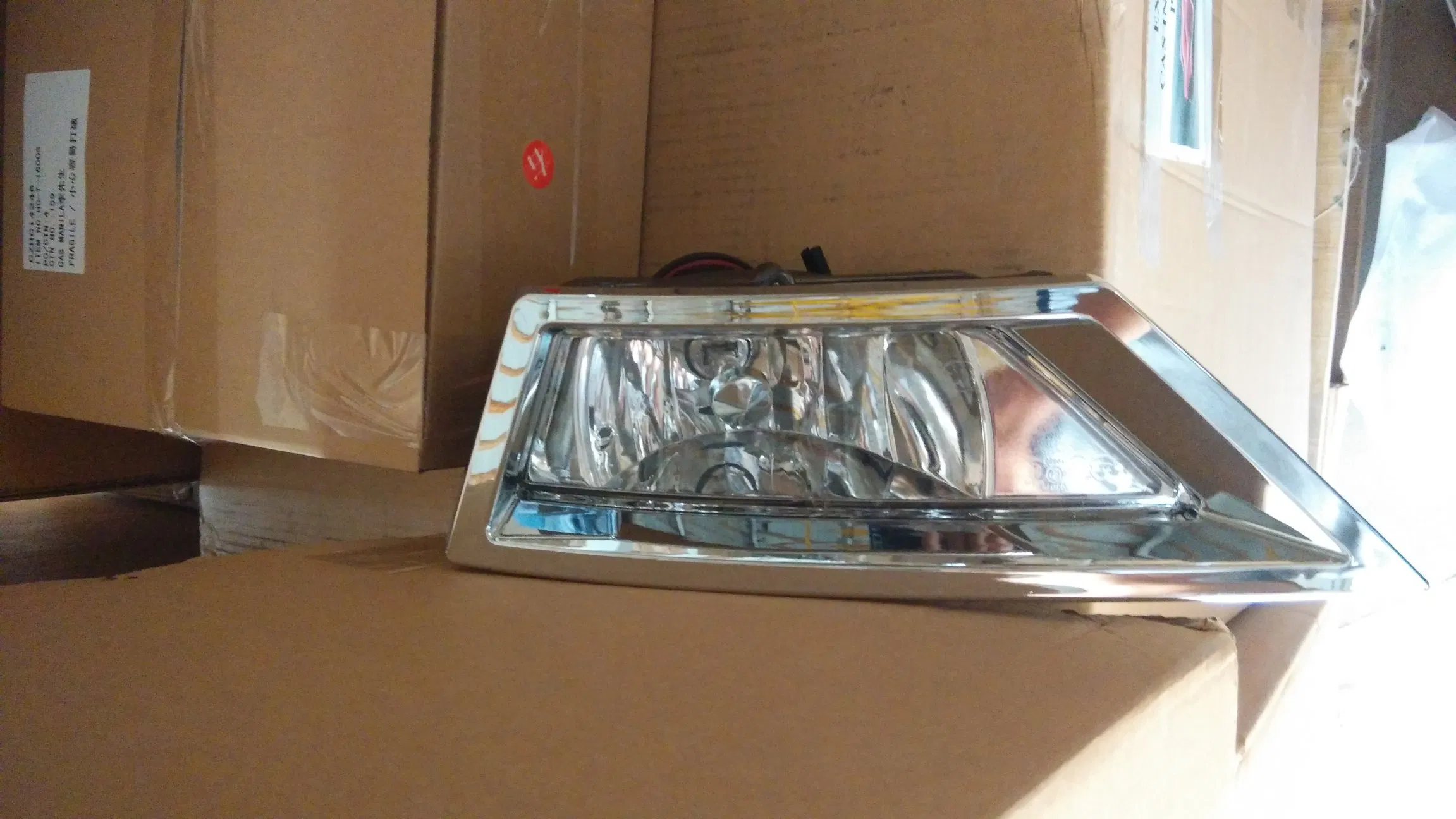 Противотуманная фара LED H7 24V для автобусов HC-B-4028