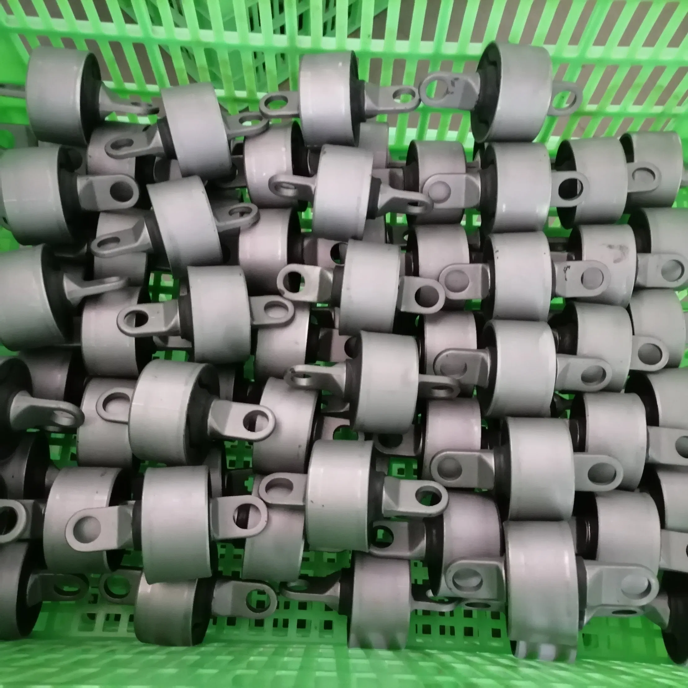 Втулка рычага подвески Ford D8UZ5781B