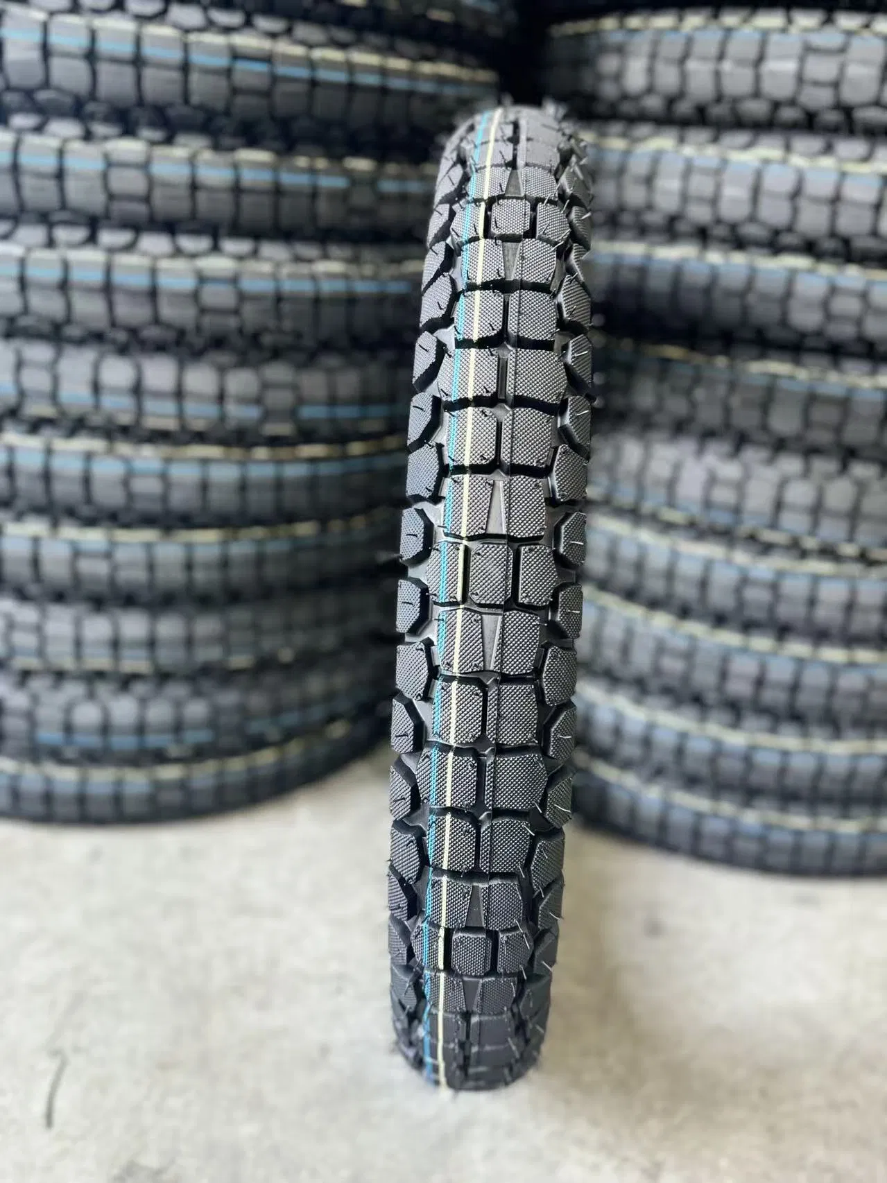 Мотошина 2.75-17, вакуумная, 8PR