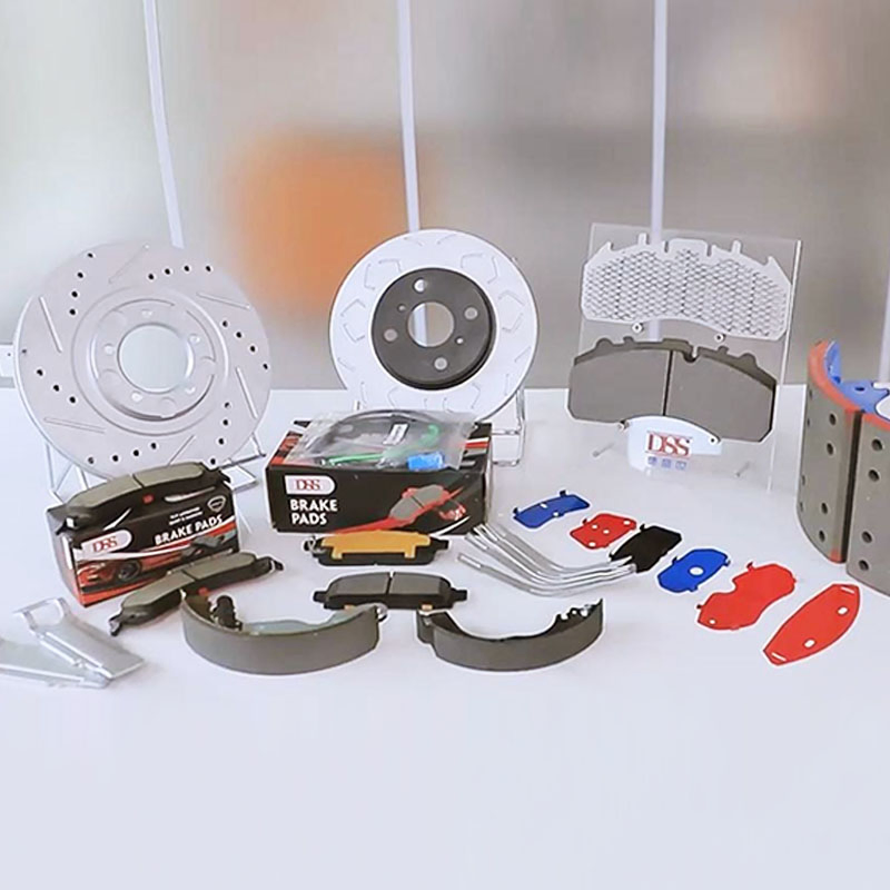 Тормозные колодки керамические для авто Toyota, Honda, Nissan