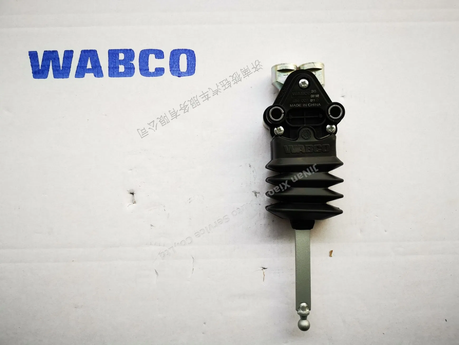 4640070110 Wabco Level Valve - High Quality Auto Part 4640070080 4640070107 4640070060 Be Used for Daf Evobus Mercedes-Benz Scania Auto Parts China Wholesaler