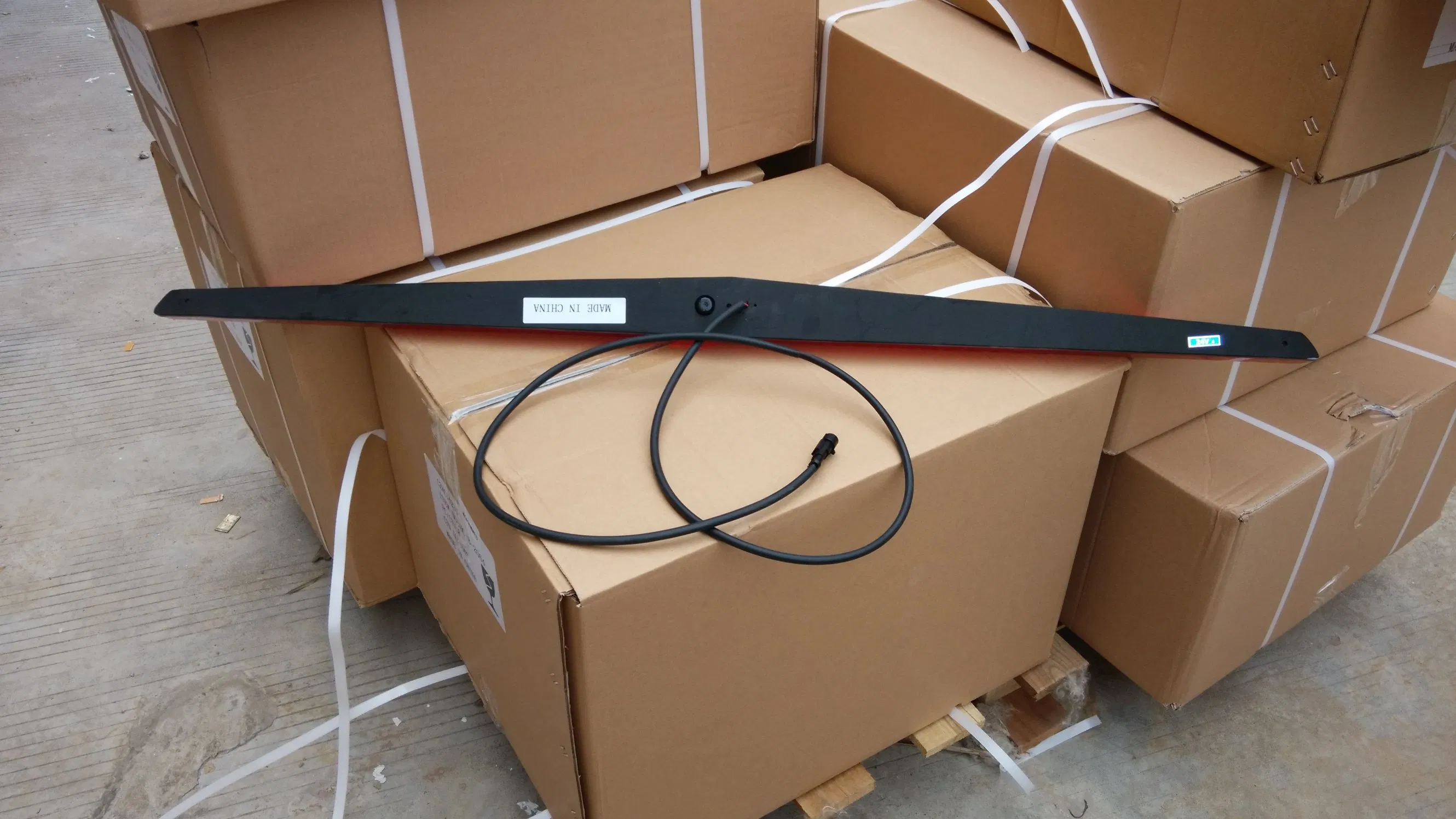 Задний стоп-сигнал LED для автобусов Marcopolo HC-B-9015