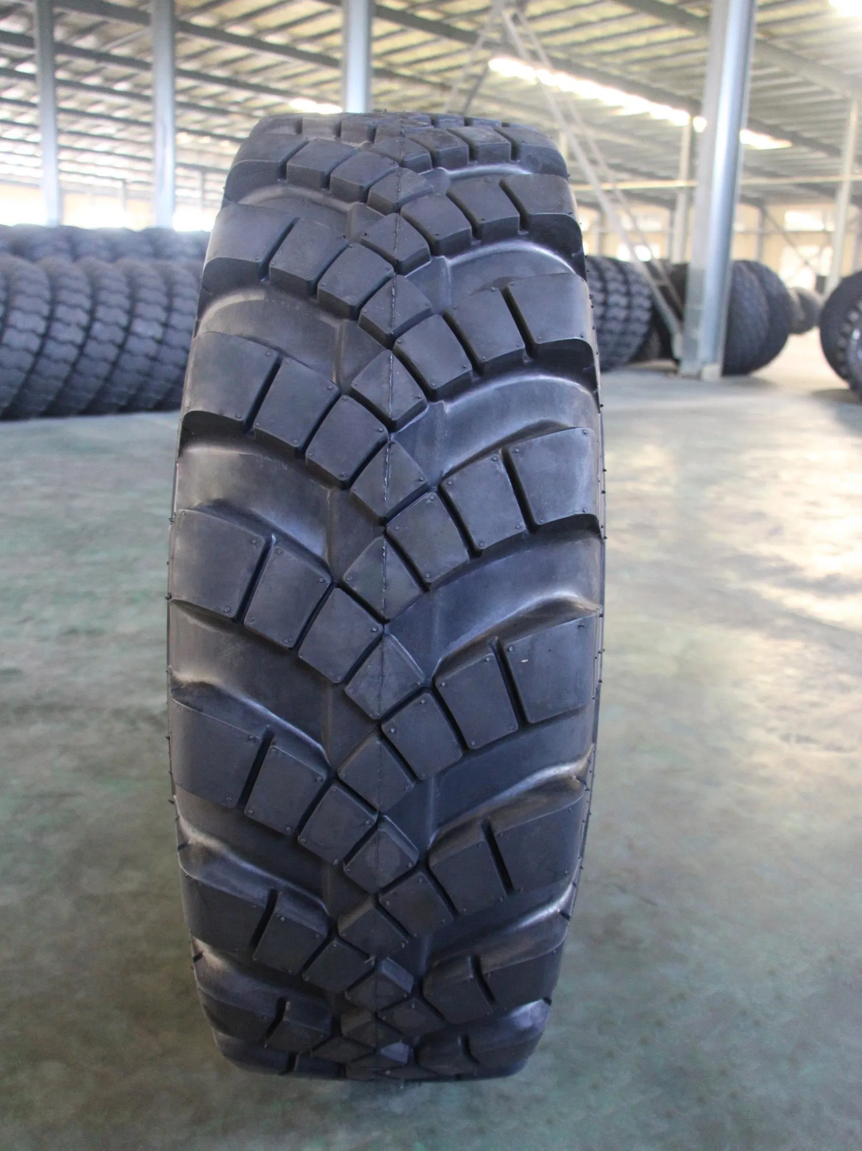 Boom Lift Tyres, Skid Steer Tyres, Gse Tires, 445/50d710, 385/65D22.5, 14-17.5