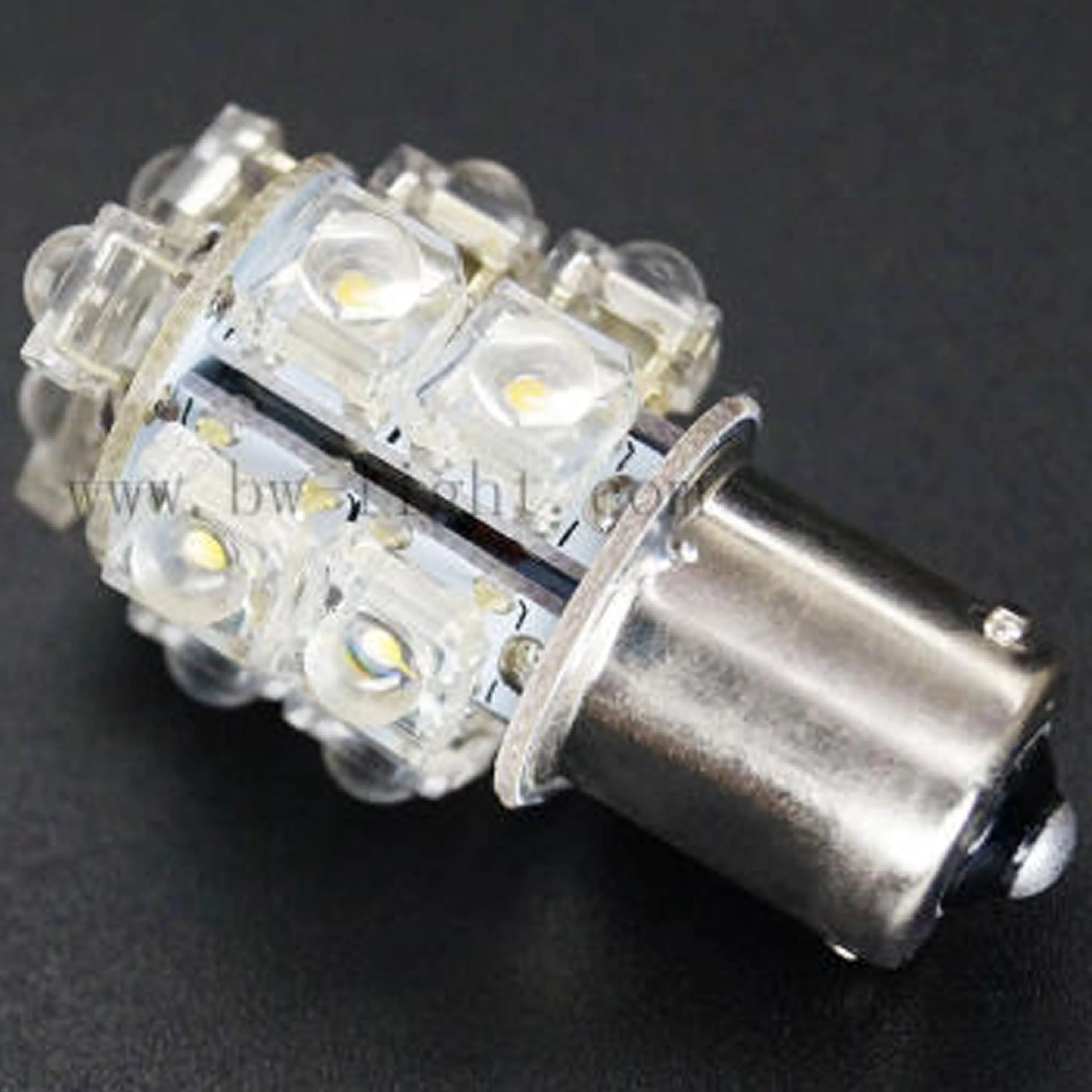 Светодиодная лампа Super Flux для авто (T25-BY15-013Z05SN)