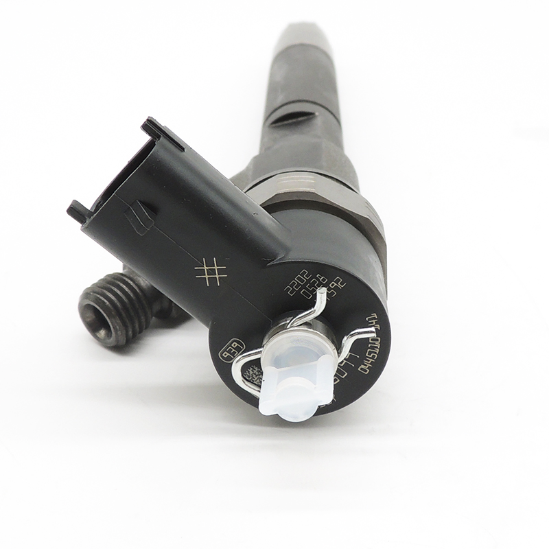 Топливная форсунка Common Rail 0445110141 для Renault Nissan Vauxhall 2.5