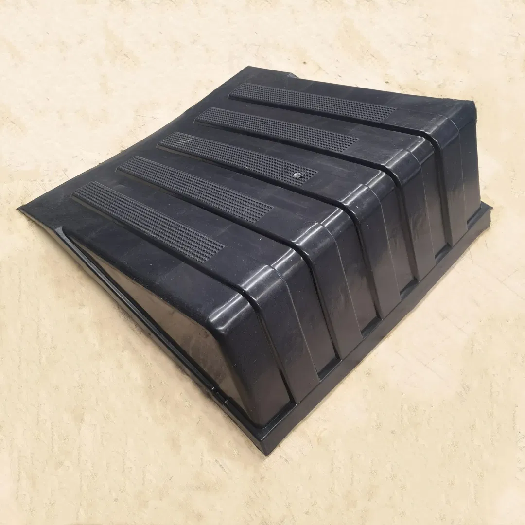 Shacman Camc FAW Foton JAC North Benz Dump Truck Weichai Yuchai Engine Parts Sinotruk HOWO A7 Battery Cover Cold Press Decoration Ring Lens Tray Az9100760102