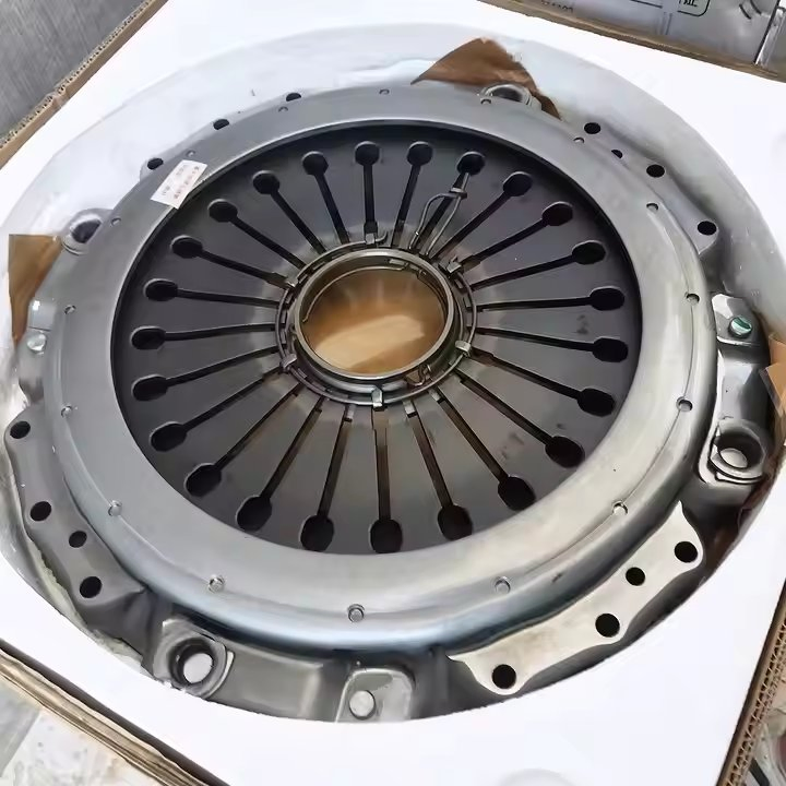 Диск сцепления Sinotruk Howo AZ9725160100