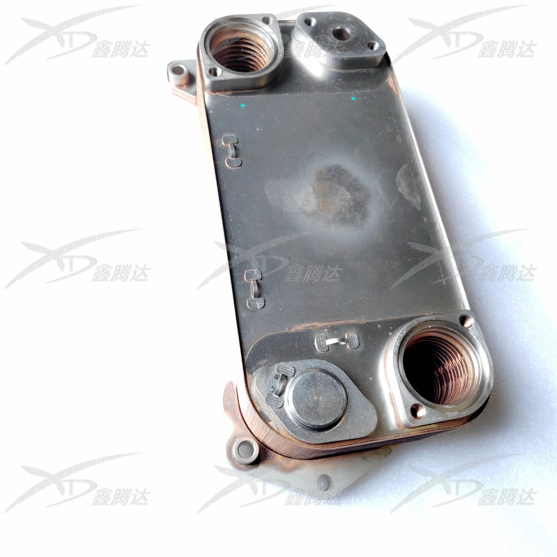 Масляный радиатор гидрозамедлителя 2114175 для Scania