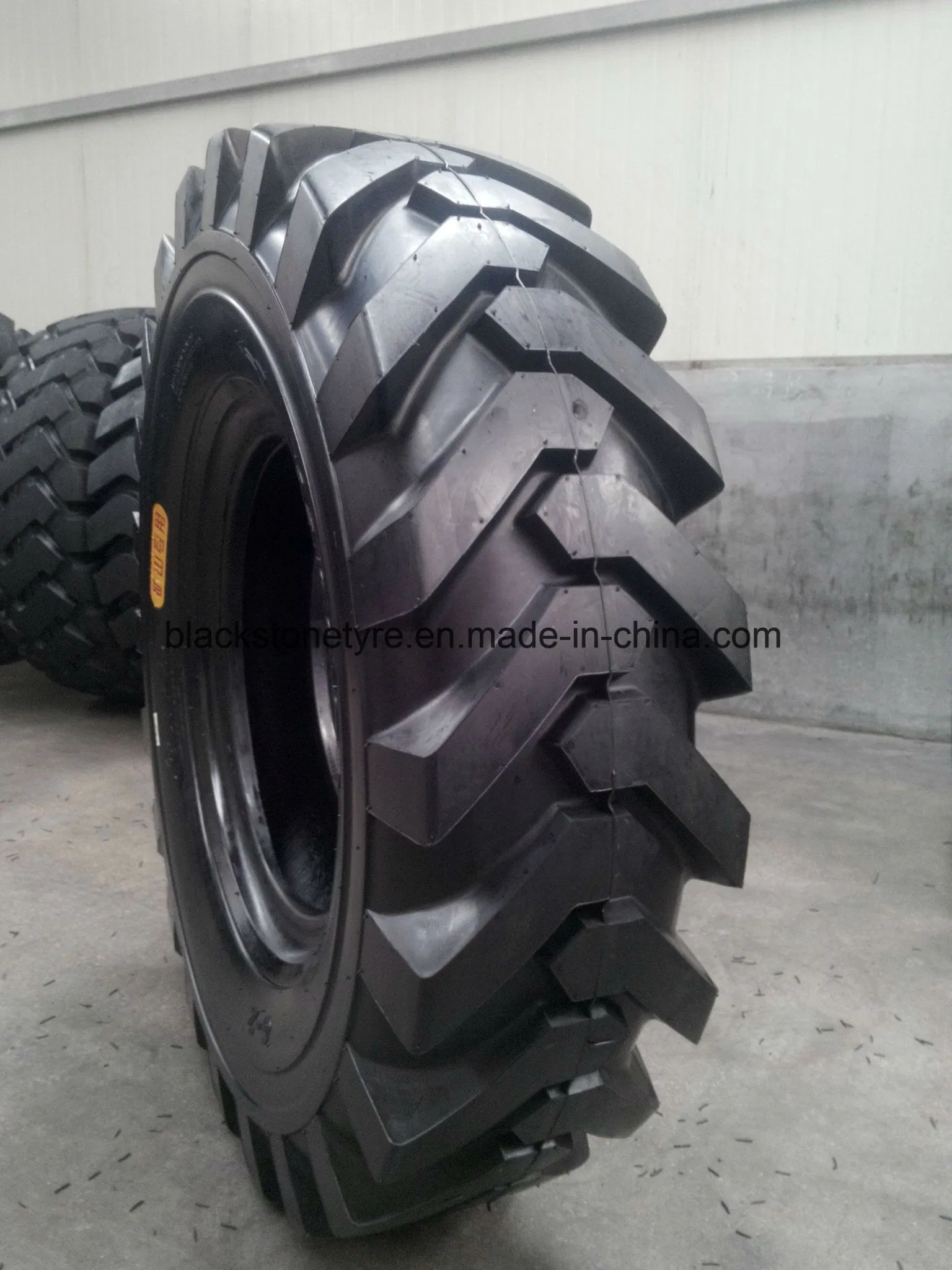 Doublecoin Advance Hilo Radial Mining OTR Tyres Tractor Tire 20.5-25 23.5-25