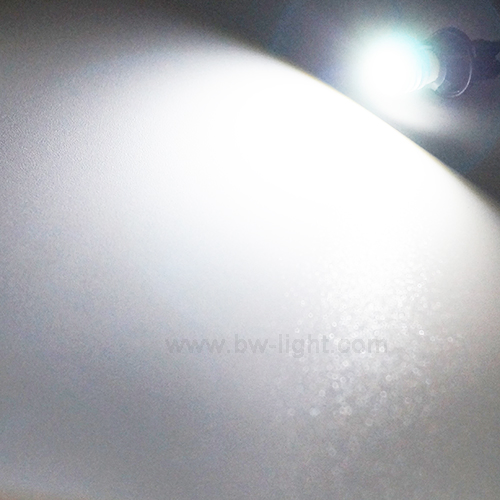 Светодиодная лампа T10 для авто, 12В, 1W