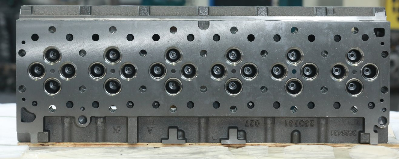 Головка блока цилиндров Cummins ISX15 5658302