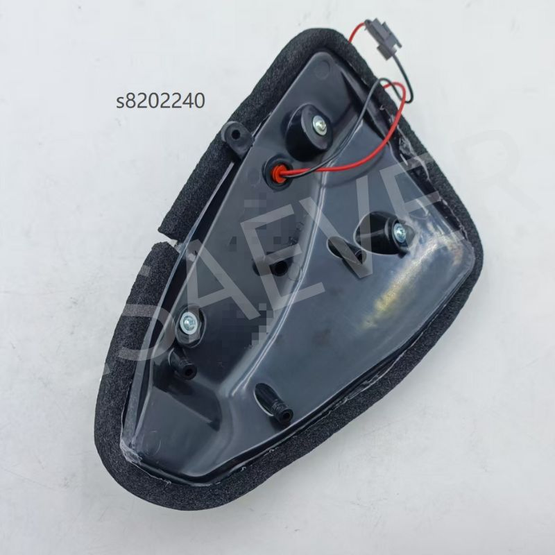 Светодиодный указатель поворота Esaever S8202140