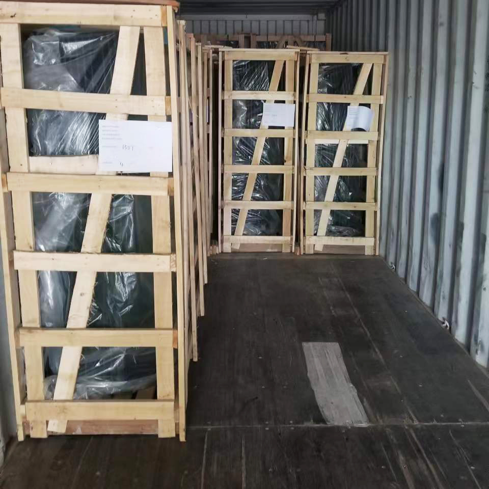 Bus Front Windshield Glass for Yutong Zk6128h for Ghana