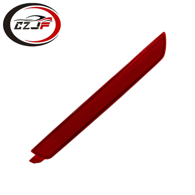 Czfj Rear Bumper Light for Mazda Cx-30 2020 2019 2021 Dhb4-515L0 Dhb4-515K0