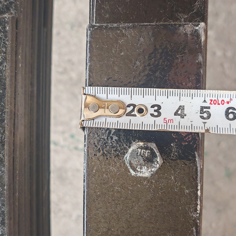 82cm Shock Absorber Leaf Spring Heavy-Duty Electric Tricycles Four-Wheelers Shock-Absorbing Steel Plate Leaf Spring with Lifting