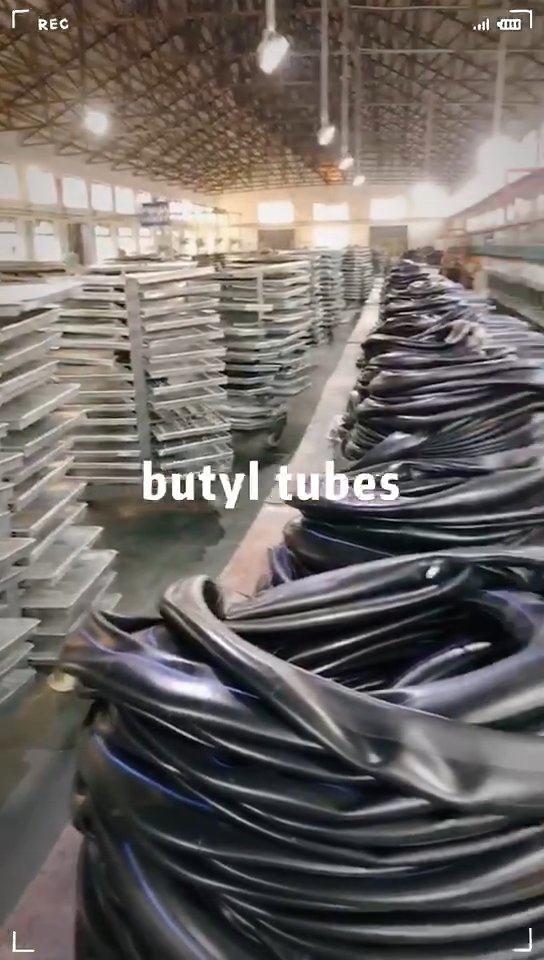 Камера мотоциклетная 250-17, 300-18