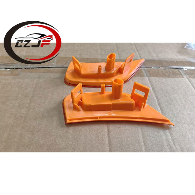 Боковой габарит для Chevrolet Tahoe 2021-2023 (OEM 84776452/53)