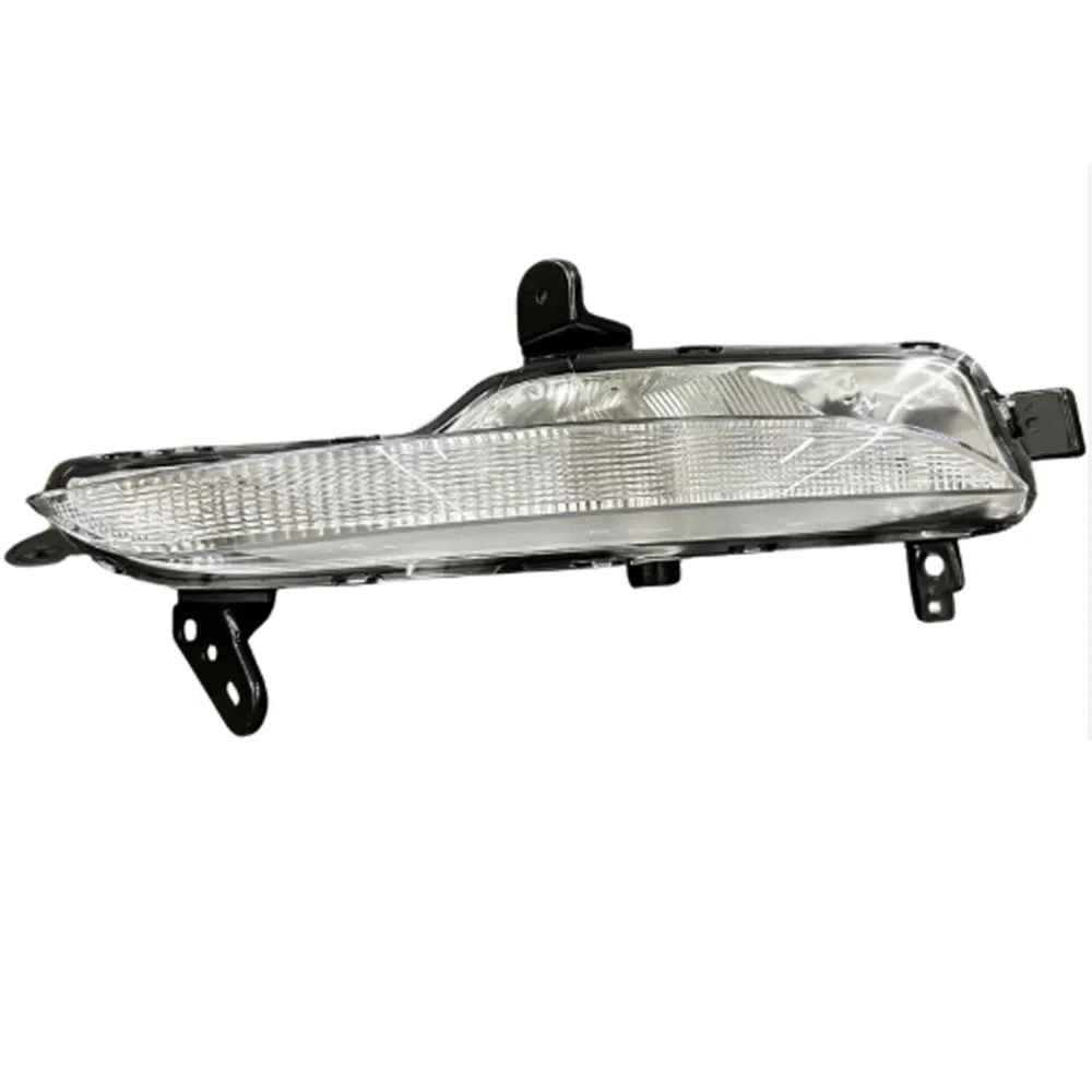 Передний бампер с габаритным фонарем для Renault Kangoo 2003