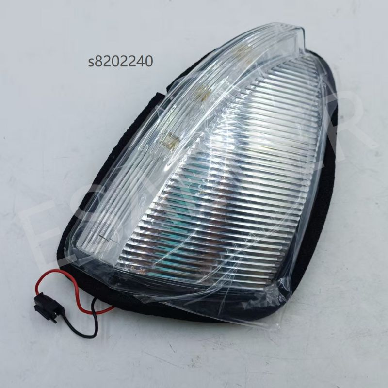 Светодиодный указатель поворота Esaever S8202140