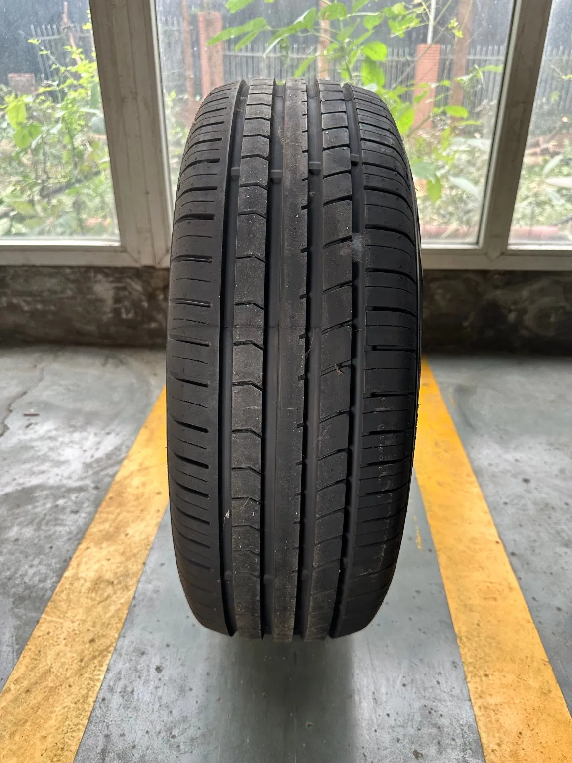 Шина Leao 215/65R15 100H NOVA-FORCE HP100 для внедорожников