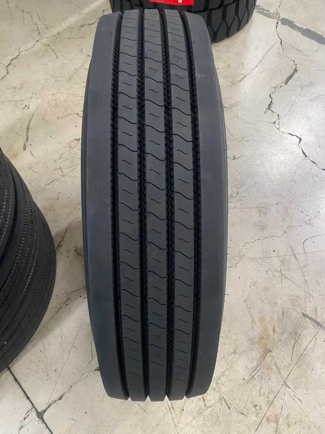 12r22.5 602 New Heavy Duty Tubeless Tyre Radial Truck Tires