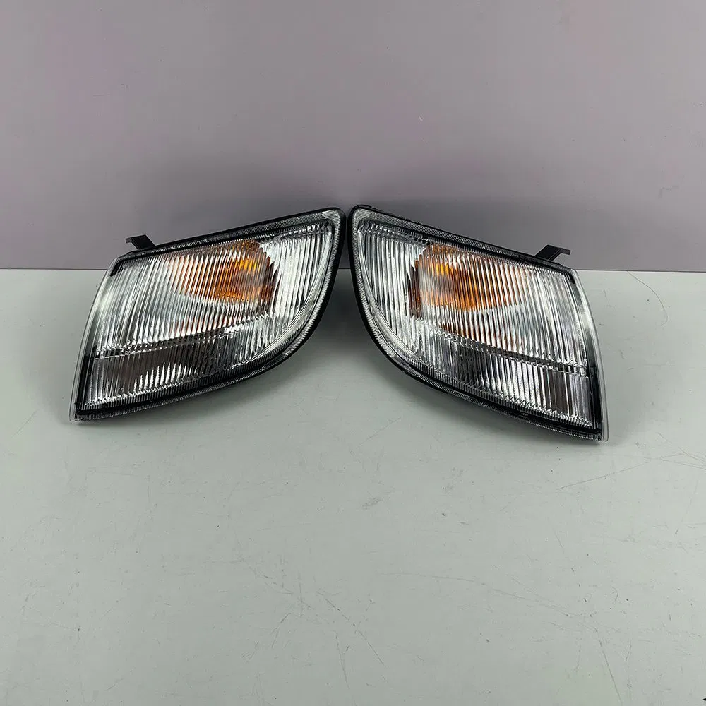 Угловые фары Nissan Rnessa N30 1997-2001