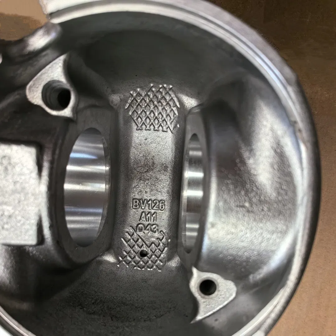 Поршень KC1560030012 для двигателя Sinotruk HOWO WD615