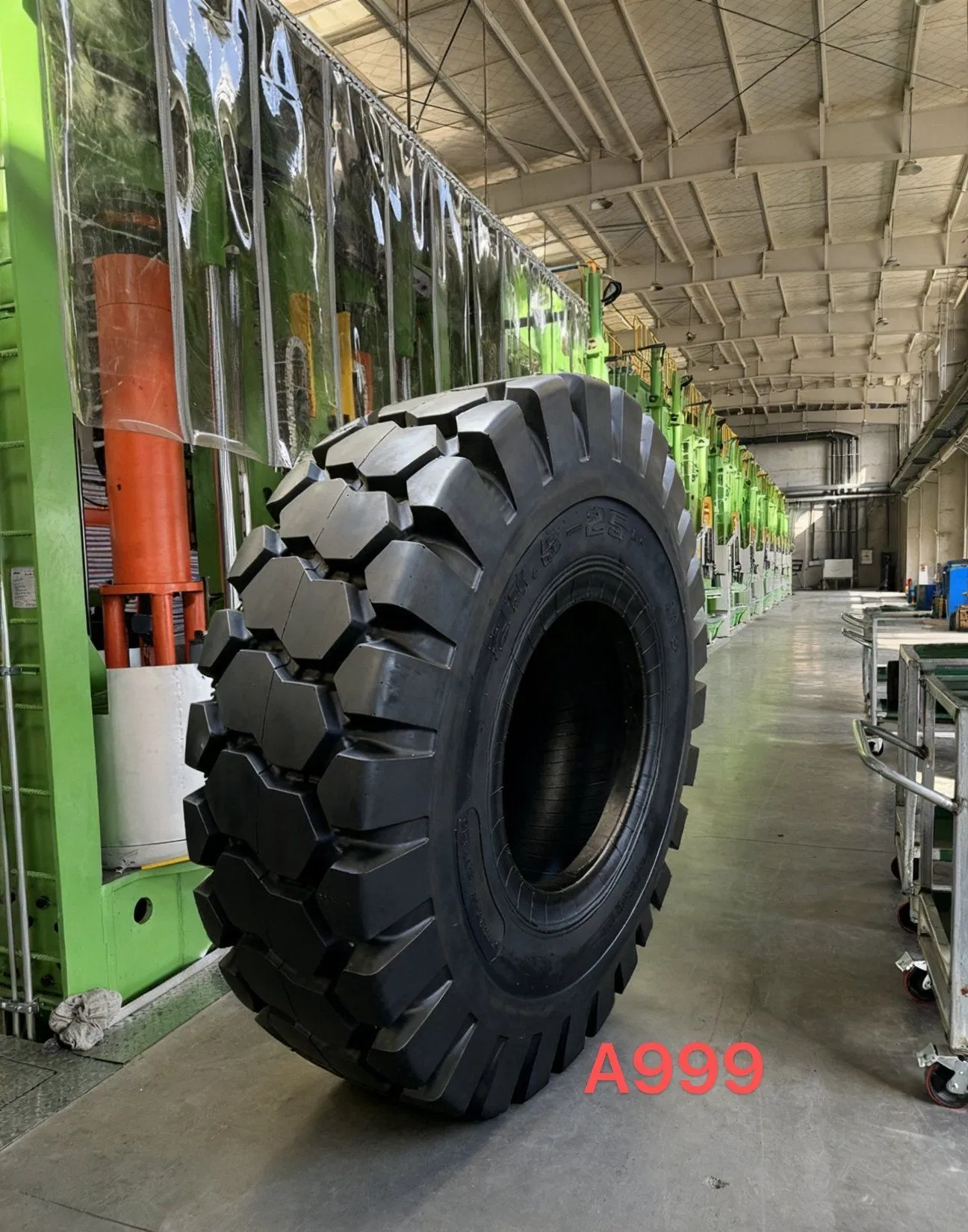 Шина OTR A999 26.5R25 для горной техники