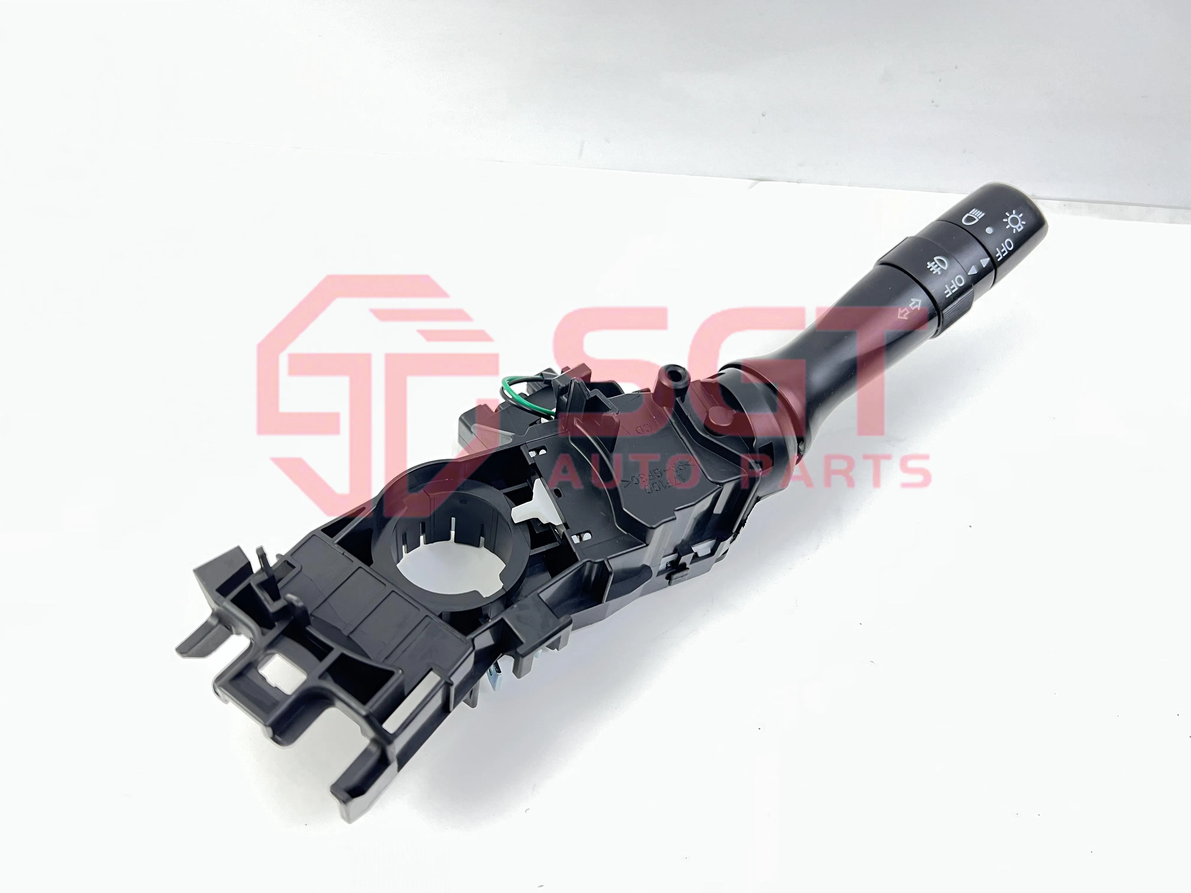 Выключатель поворотников Toyota Hilux 84140-0K010