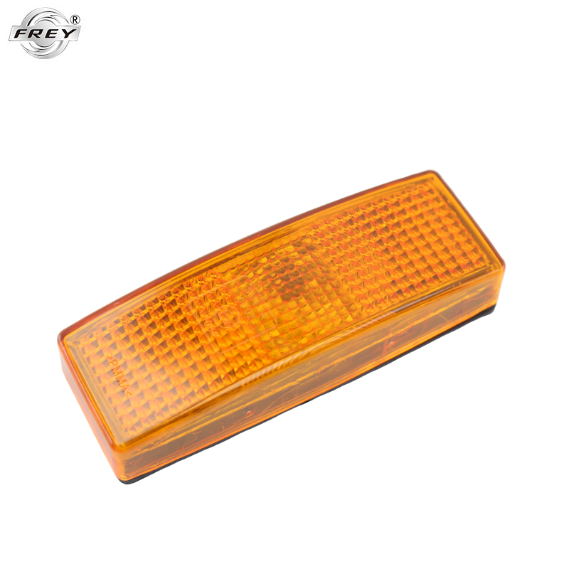 Боковой габаритный фонарь для Sprinter 0028204456