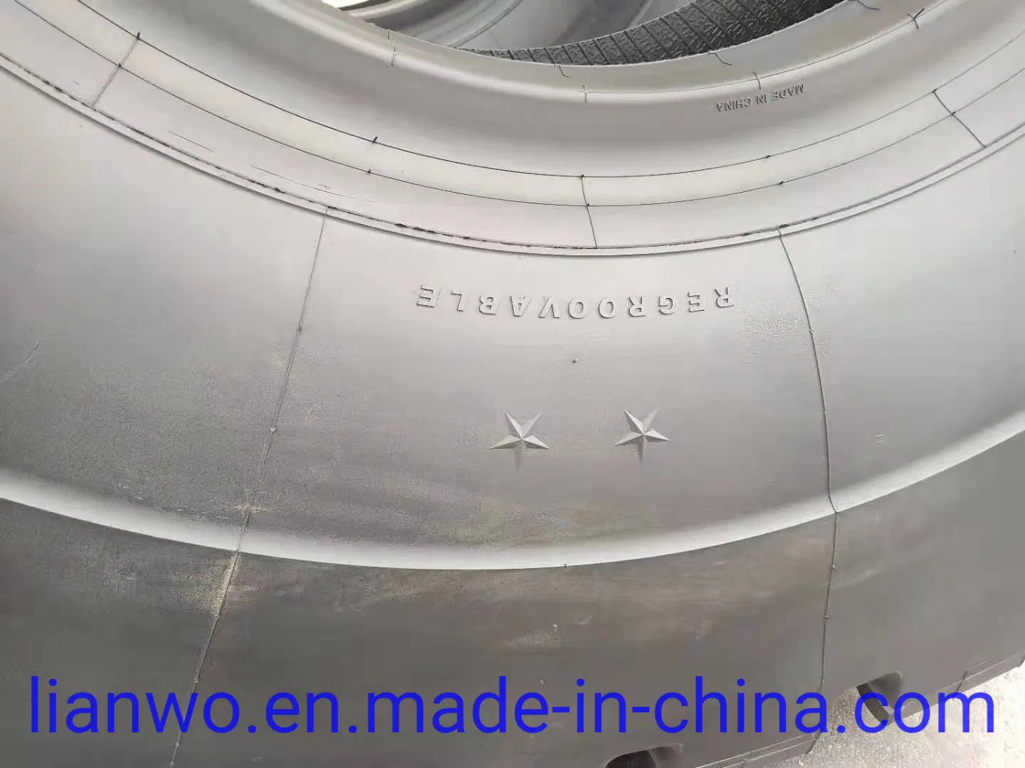 Giant Radial OTR Tyre Mining Tyre2700r49 with Good Quality