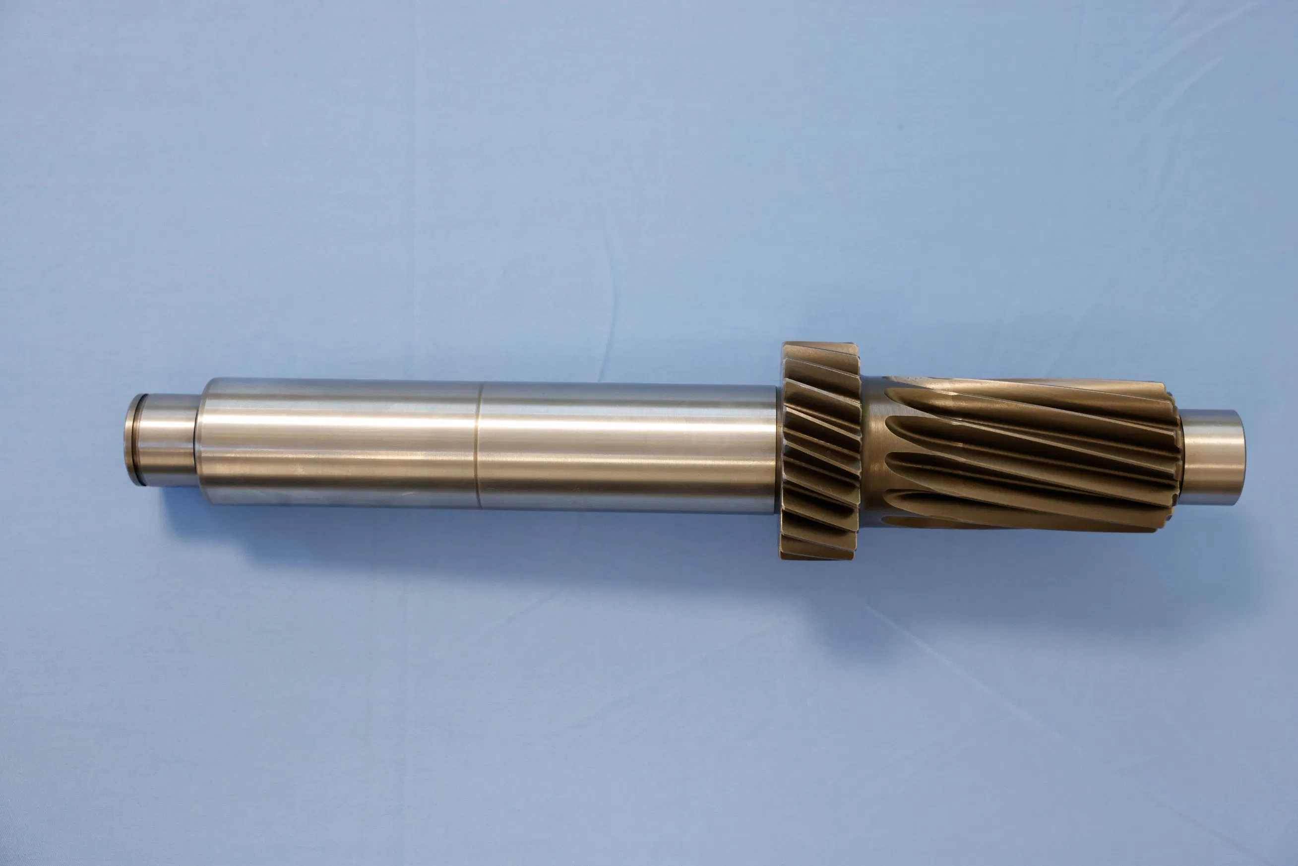 Top Quality Chinese Truck Intermediate Shaft Gear Shaft Spare Parts