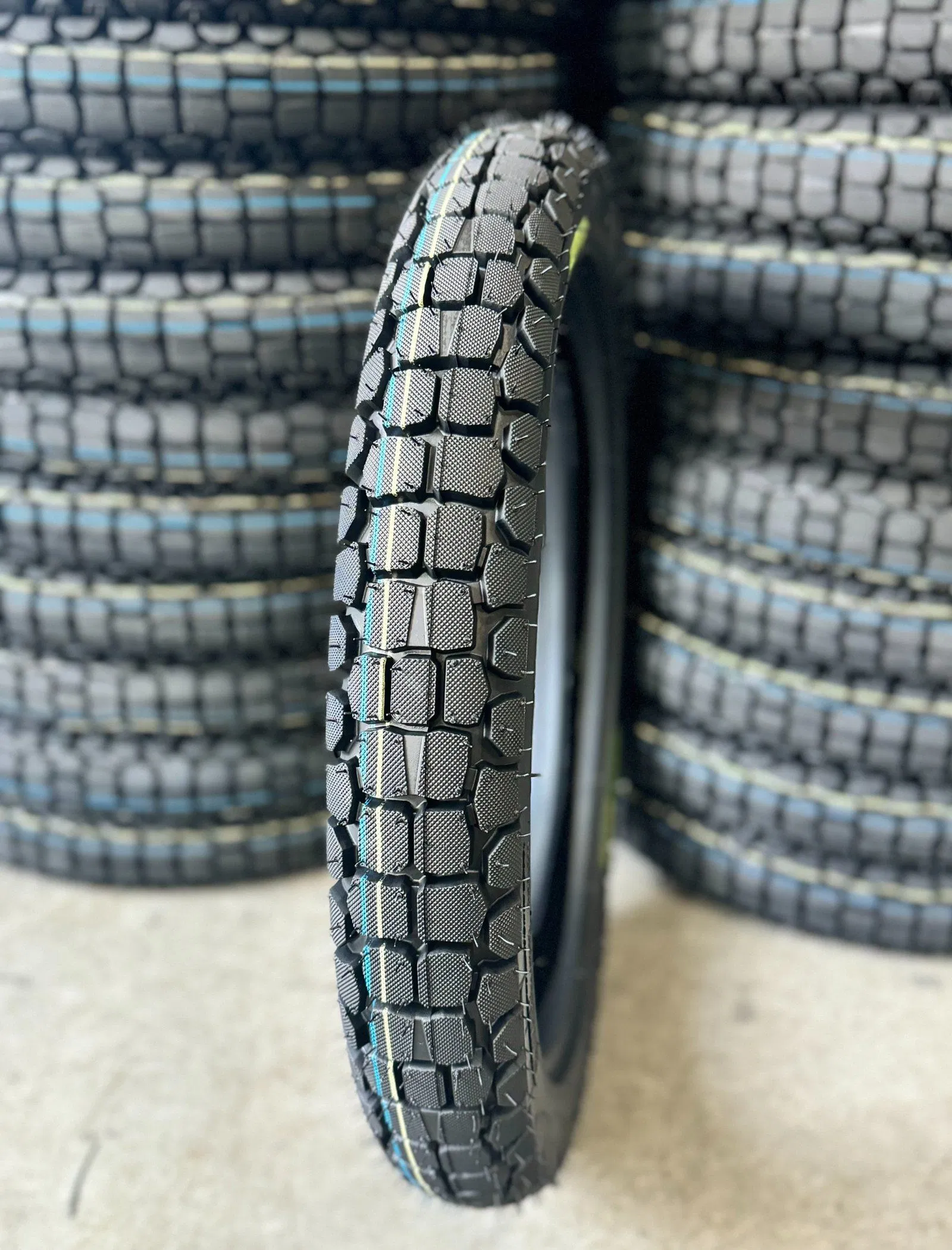 Мотошина 2.75-17, вакуумная, 8PR