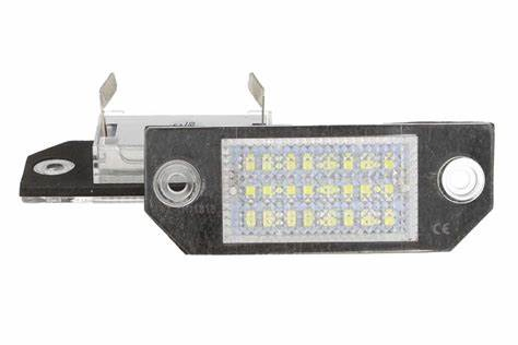 Фонарь подсветки заднего номерного знака для Ford Focus (05-09)