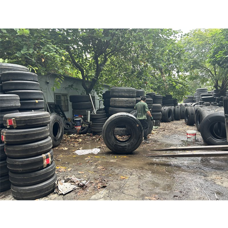 Wholesale Used Aircraft Tyres Ship Fenders in Stock