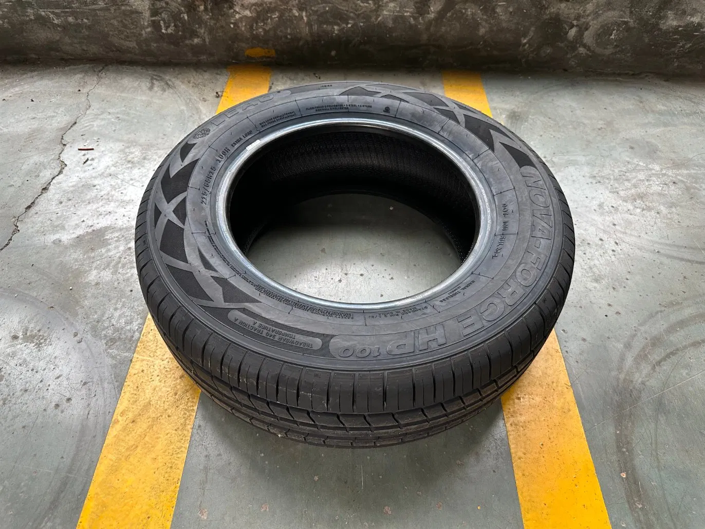 Шина Leao 215/65R15 100H NOVA-FORCE HP100 для внедорожников