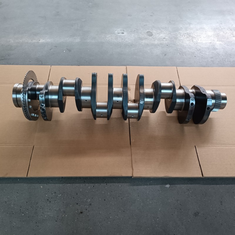 Коленвал QSK19 с шестерней для двигателей Cummins