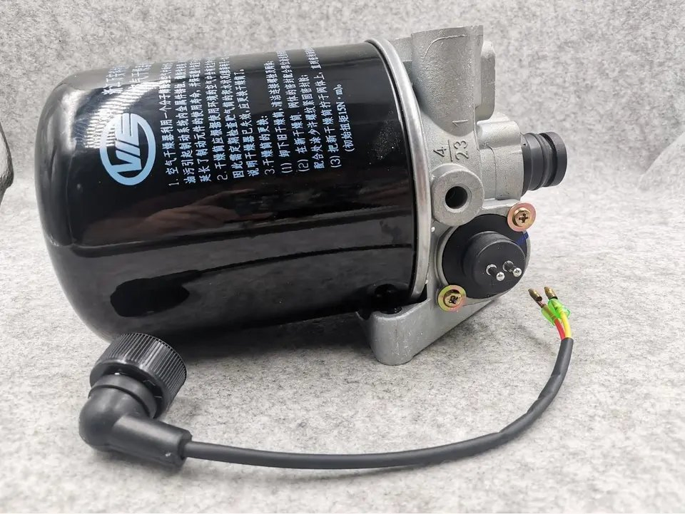 Az9100368471 Air Dryer Compressor Filter for Shacman Delong Truck F3000 Air Dryer Assembly