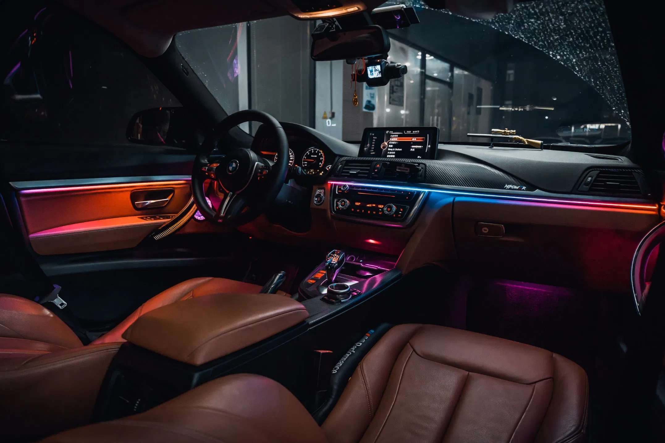 3D LED лампа-логотип для авто, 64 цвета