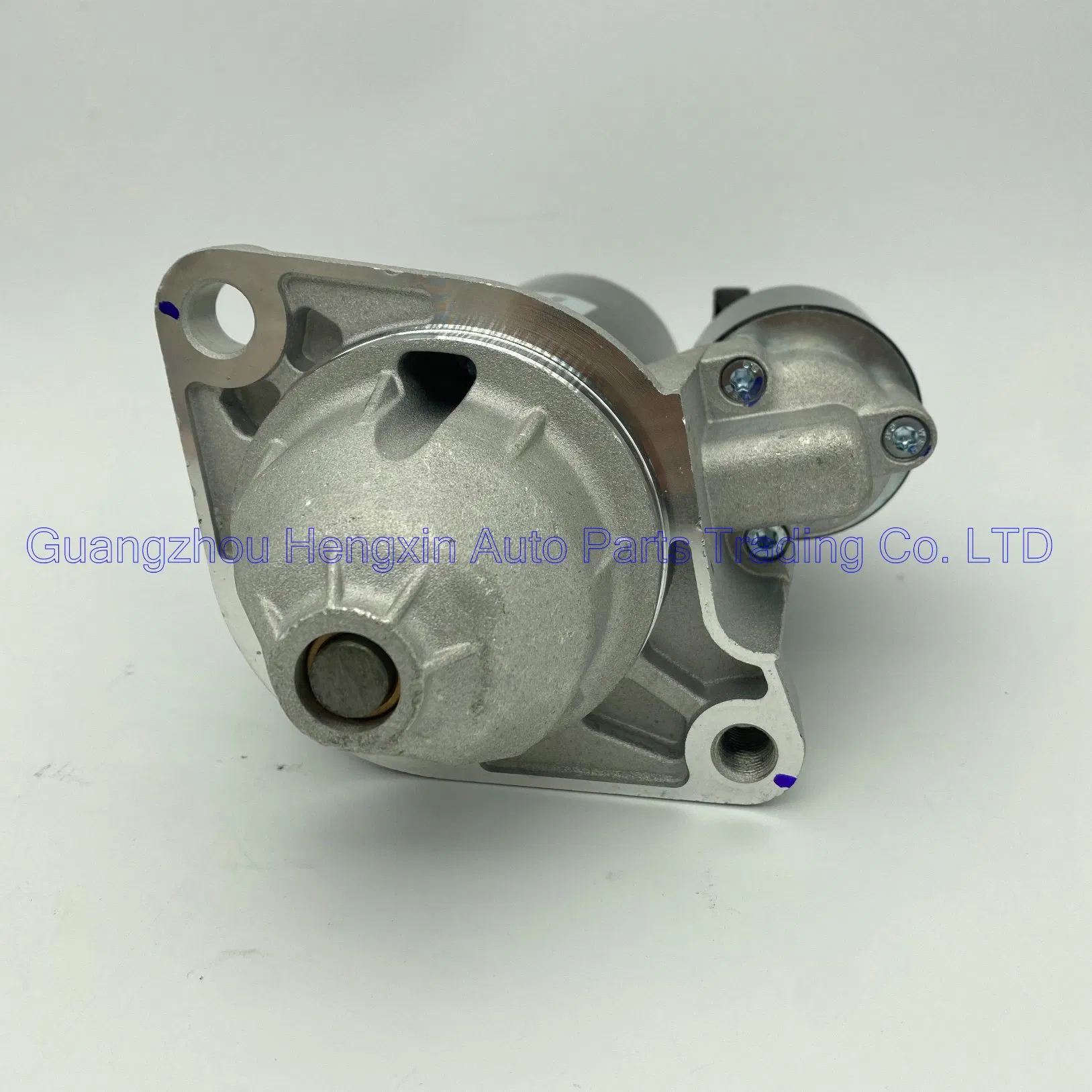 Стартер автомобильный 28100-0L081