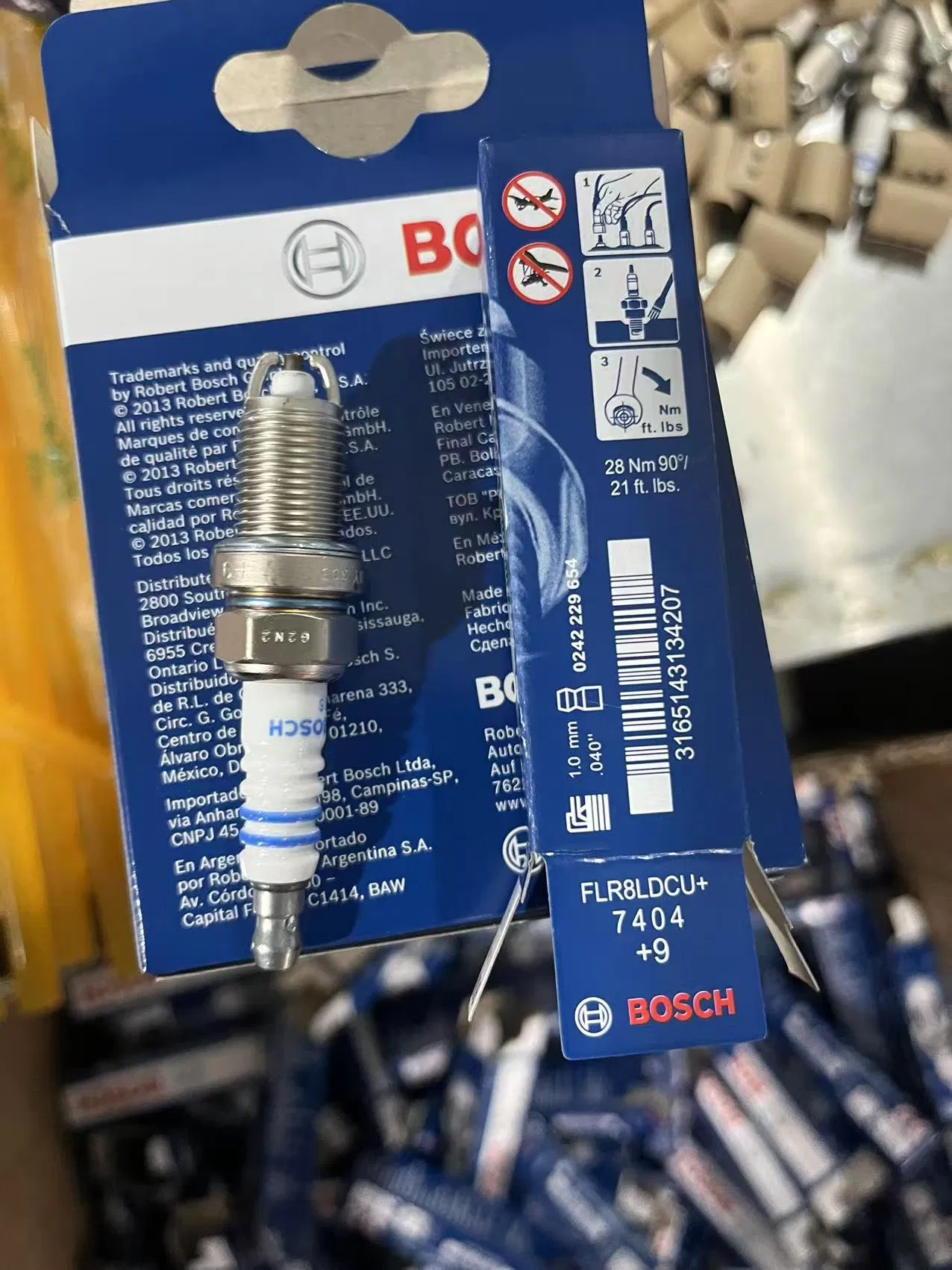Свечи зажигания Bosch Platinum FR7DC +8 +9 +42